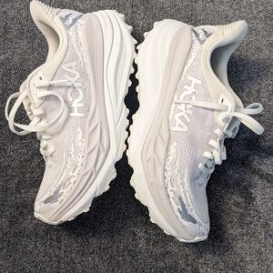 Hoka One One Women's Gray and White Sneakers